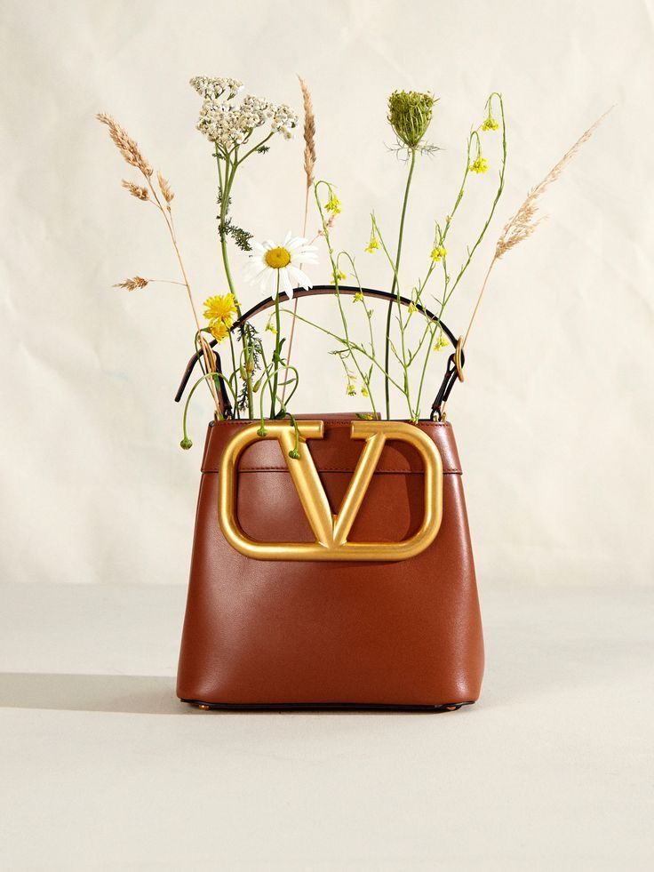 Louis Vuitton - Elegancia natural para la membresía L'Essentiel